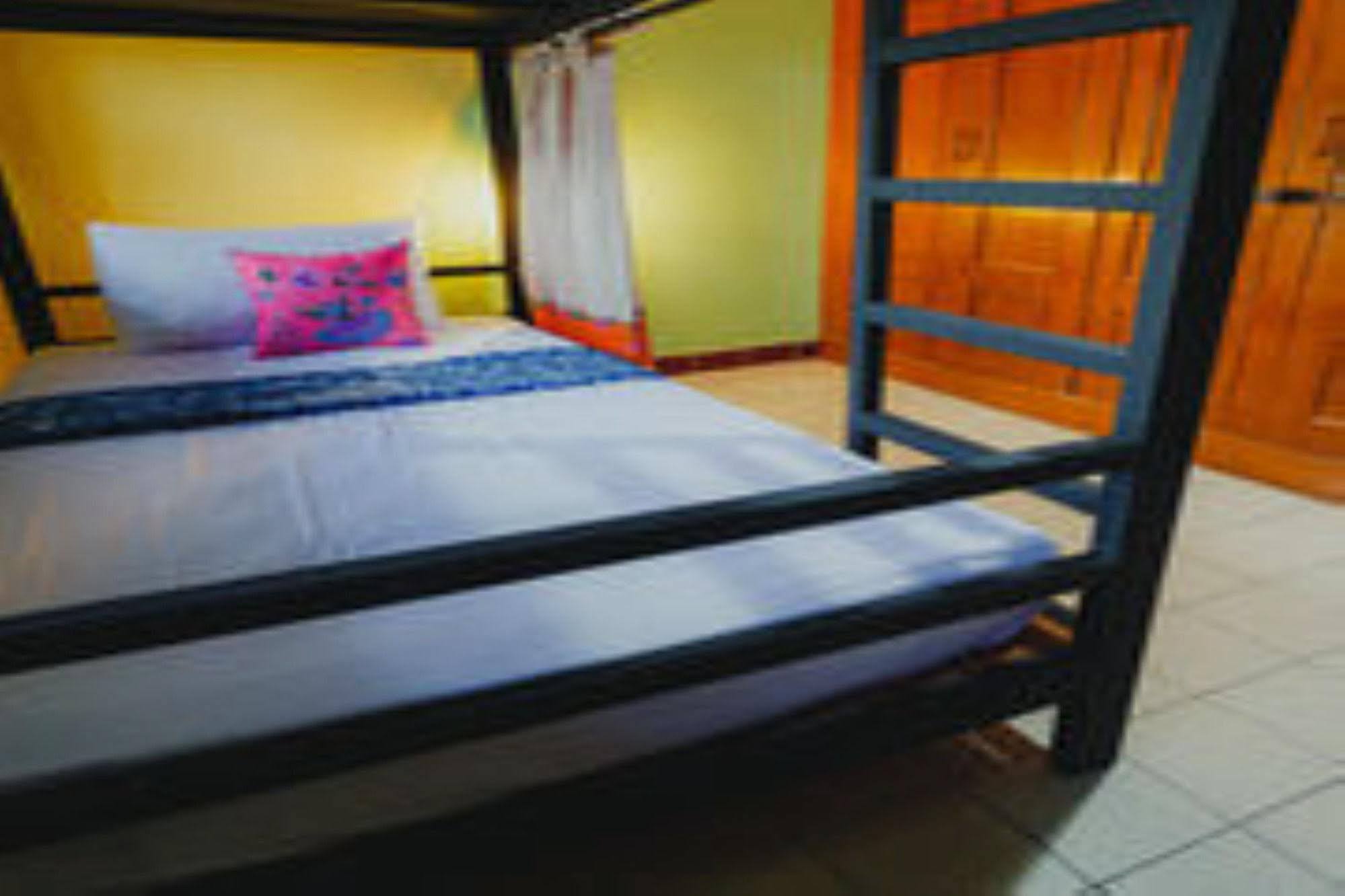 The Aree Hat Yai Hostel Zewnętrze zdjęcie